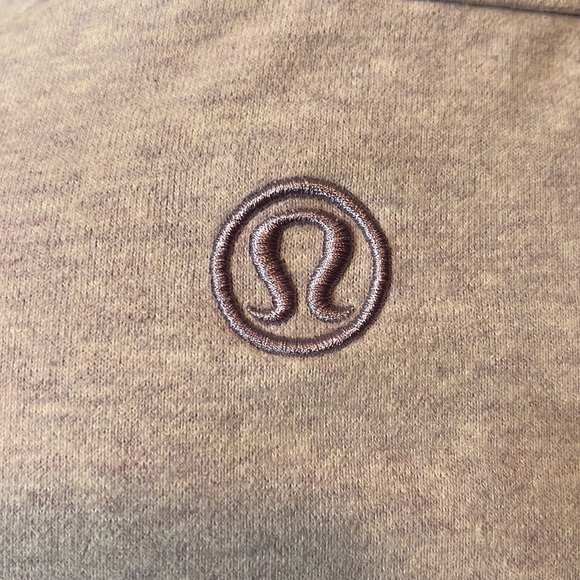 Lululemon Move lilac jacket size 6 - Picture 3 of 3